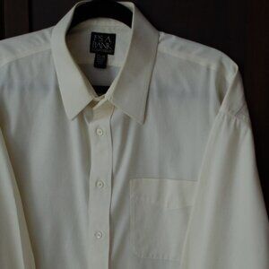 Jos. A. Bank Traveler’s Collection Ivory Dress Shirt – 17.5 Neck 35 Sleeve